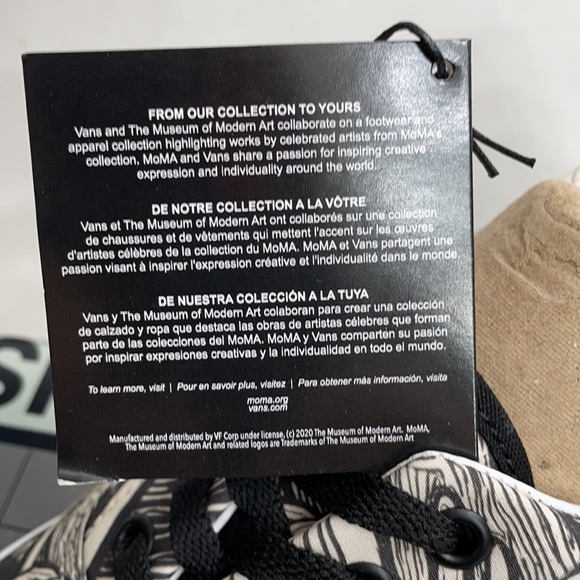 Vans MoMA collection Classic Era women’s size 6 - Picture 12 of 15